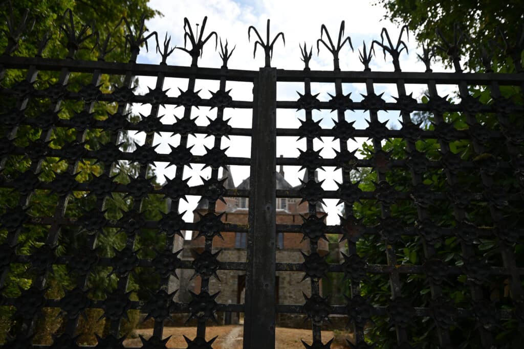Portail 2 Chateau de Montmort